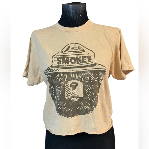 Smokey The Bear Tan Yellow Graphic Tee - Picture 5 of 16